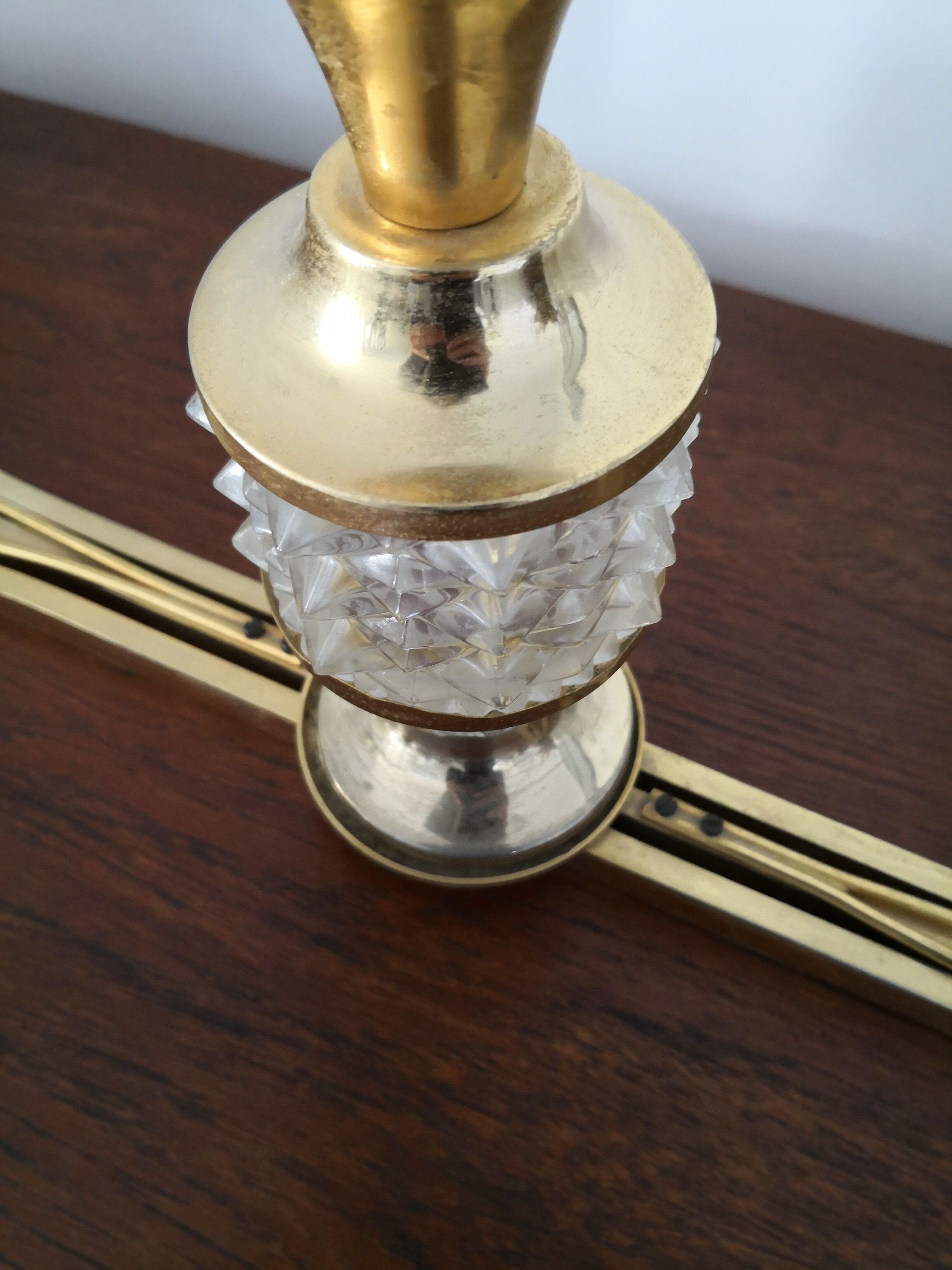 Luster 6 glass globes 60