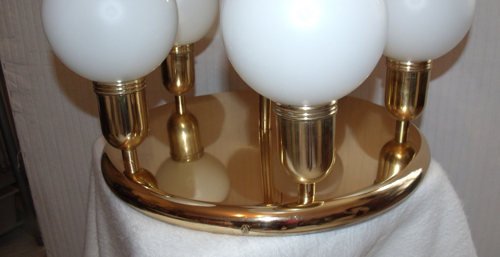 Ceiling lamp 6 opaline globes 1980