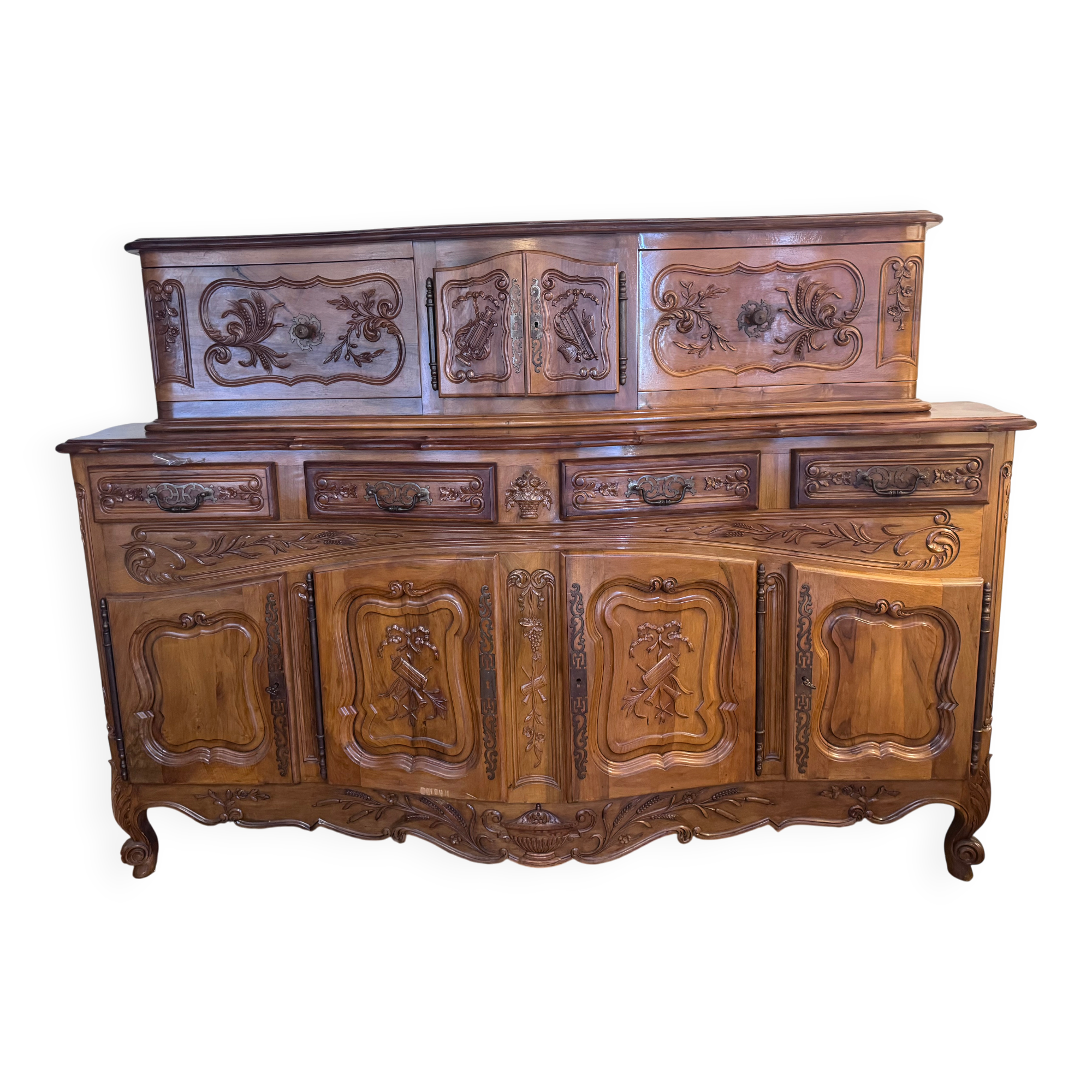 Carved solid walnut sliding buffet – Louis XV style