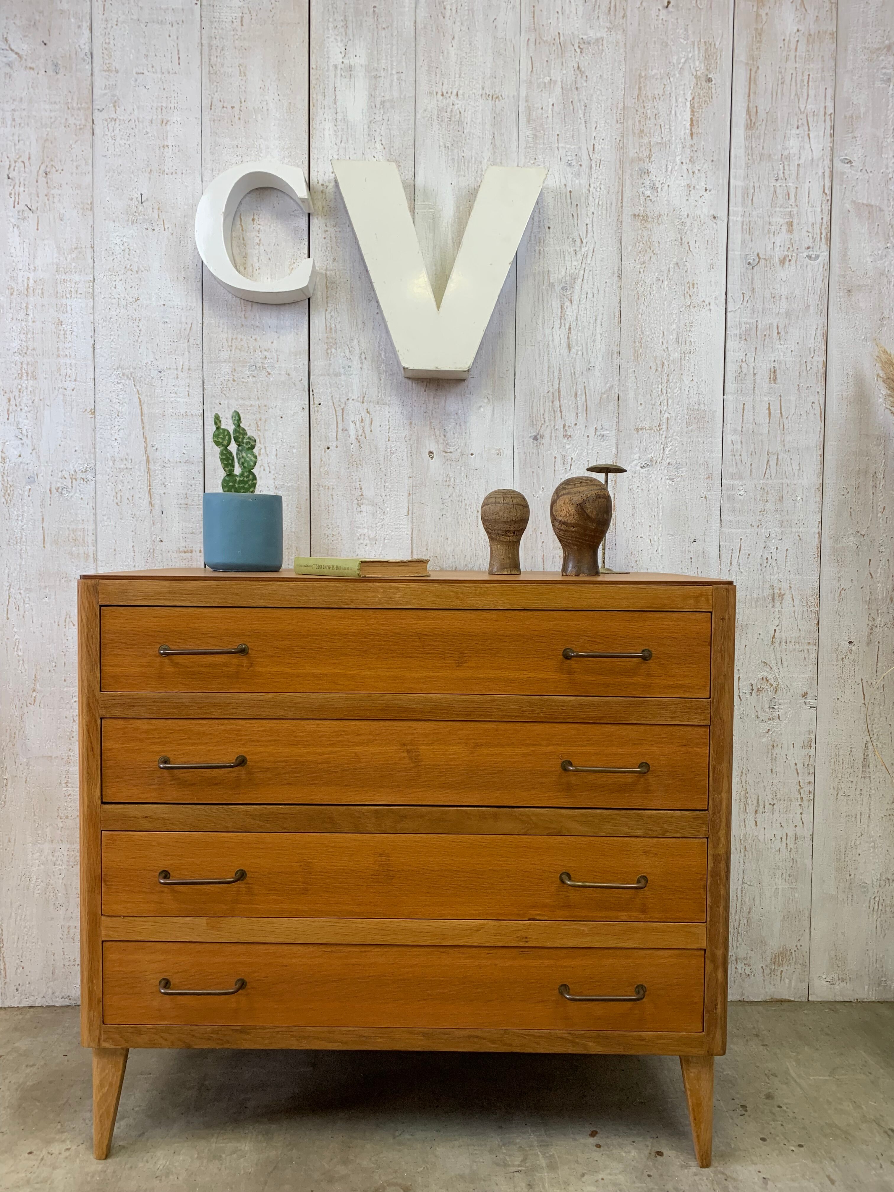 Vintage chest of drawers
