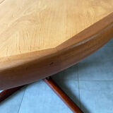 Table scandinave ronde vintage à pied central étoile extensible