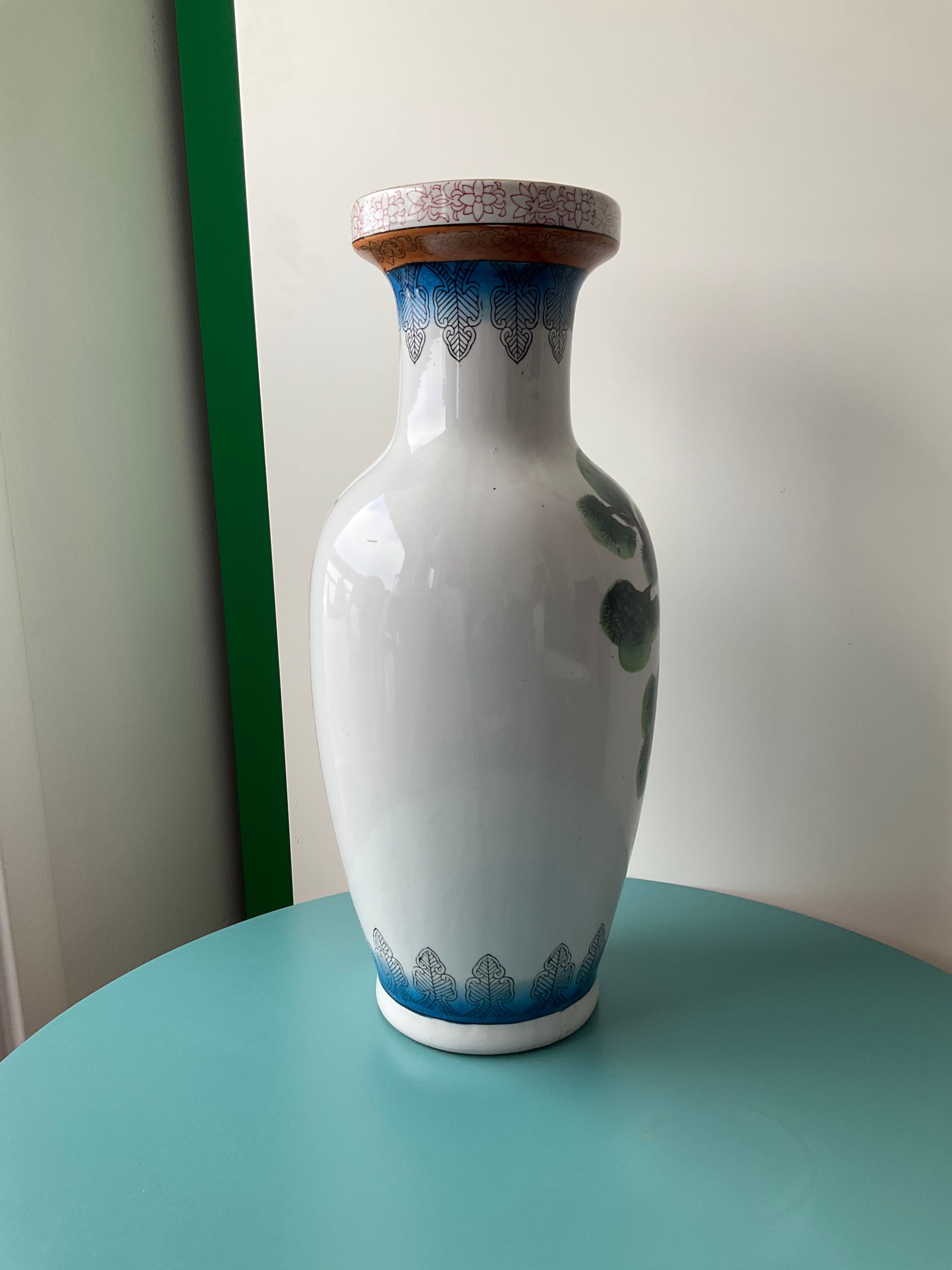 Vintage Chinese vase