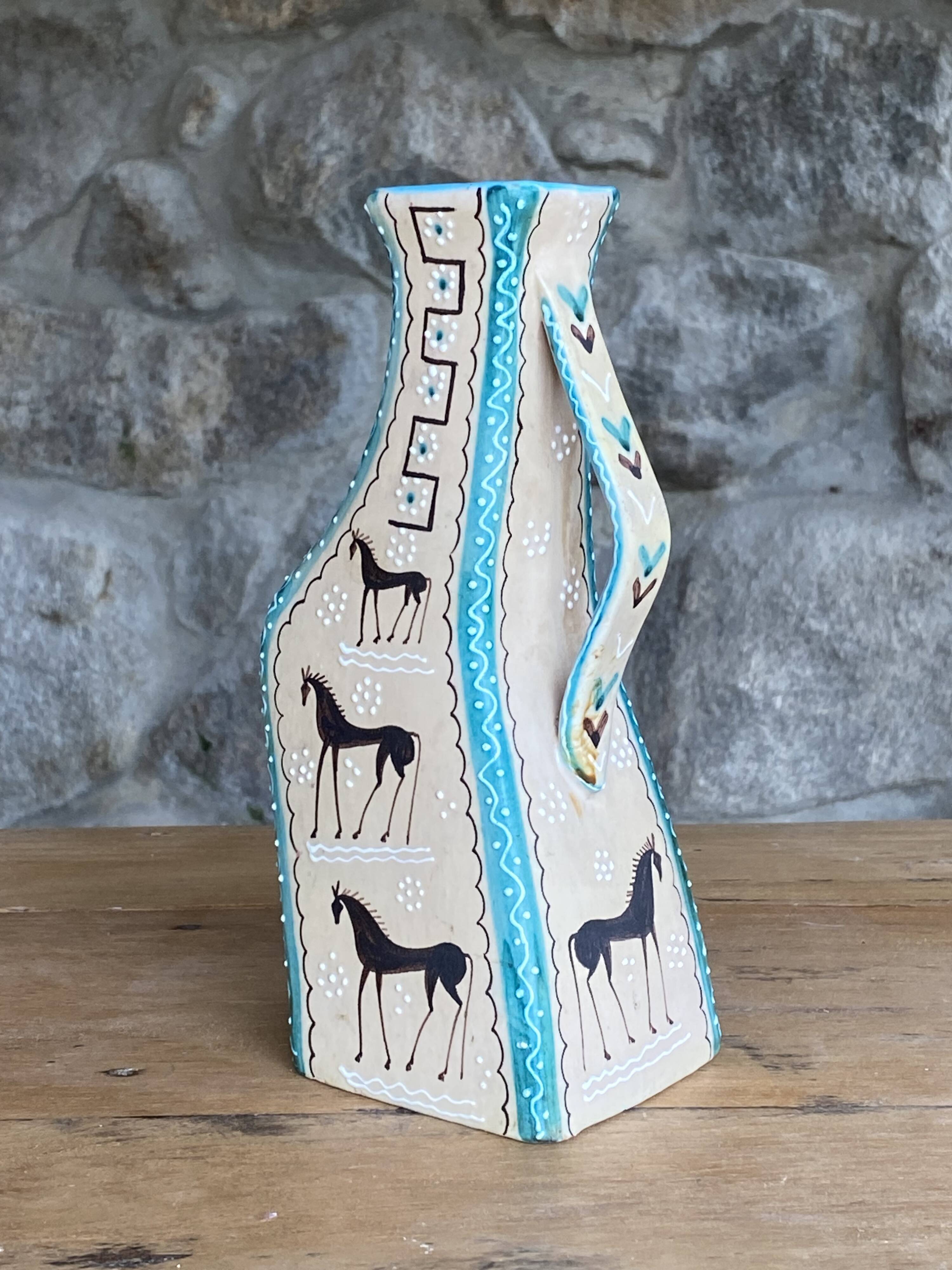 Italian vintage vase Deruta