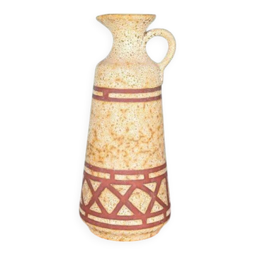 Vintage vase from the 60s, W-Germany footed vase in caramel yellow.