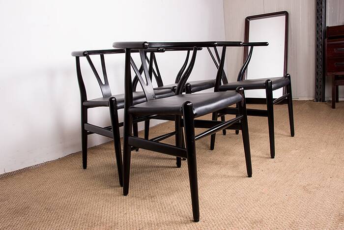 4 Danish chairs, black lacquered wood and leather, Wishbone model, Hans Wegner