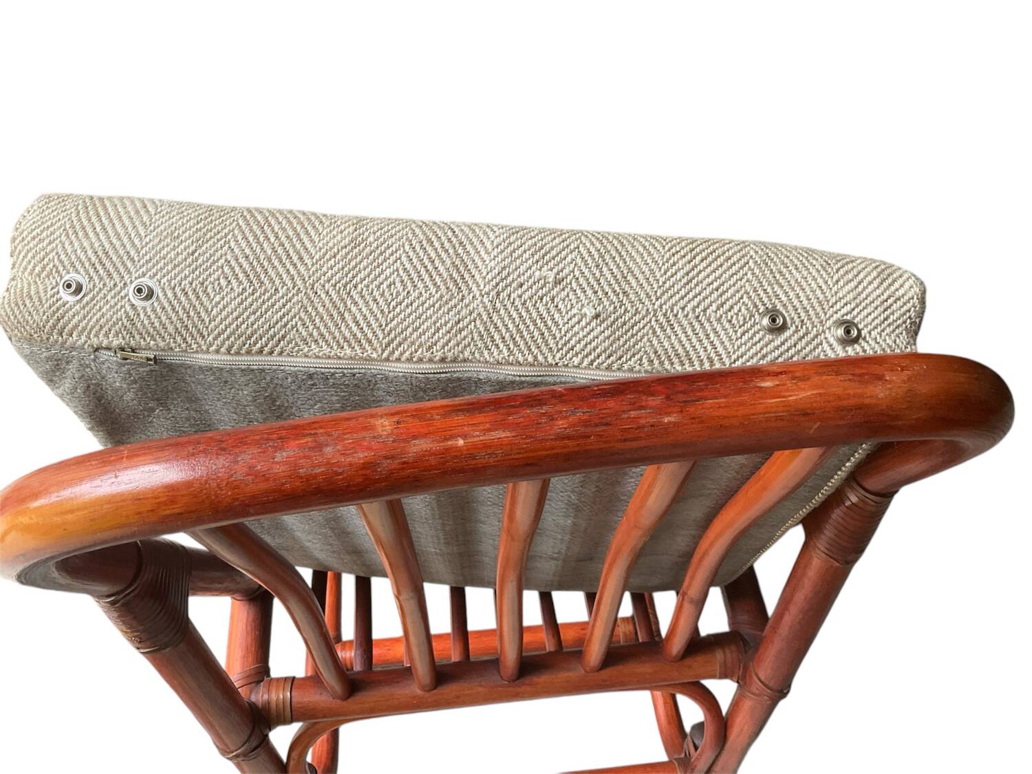 4 bamboo and fabric chairs