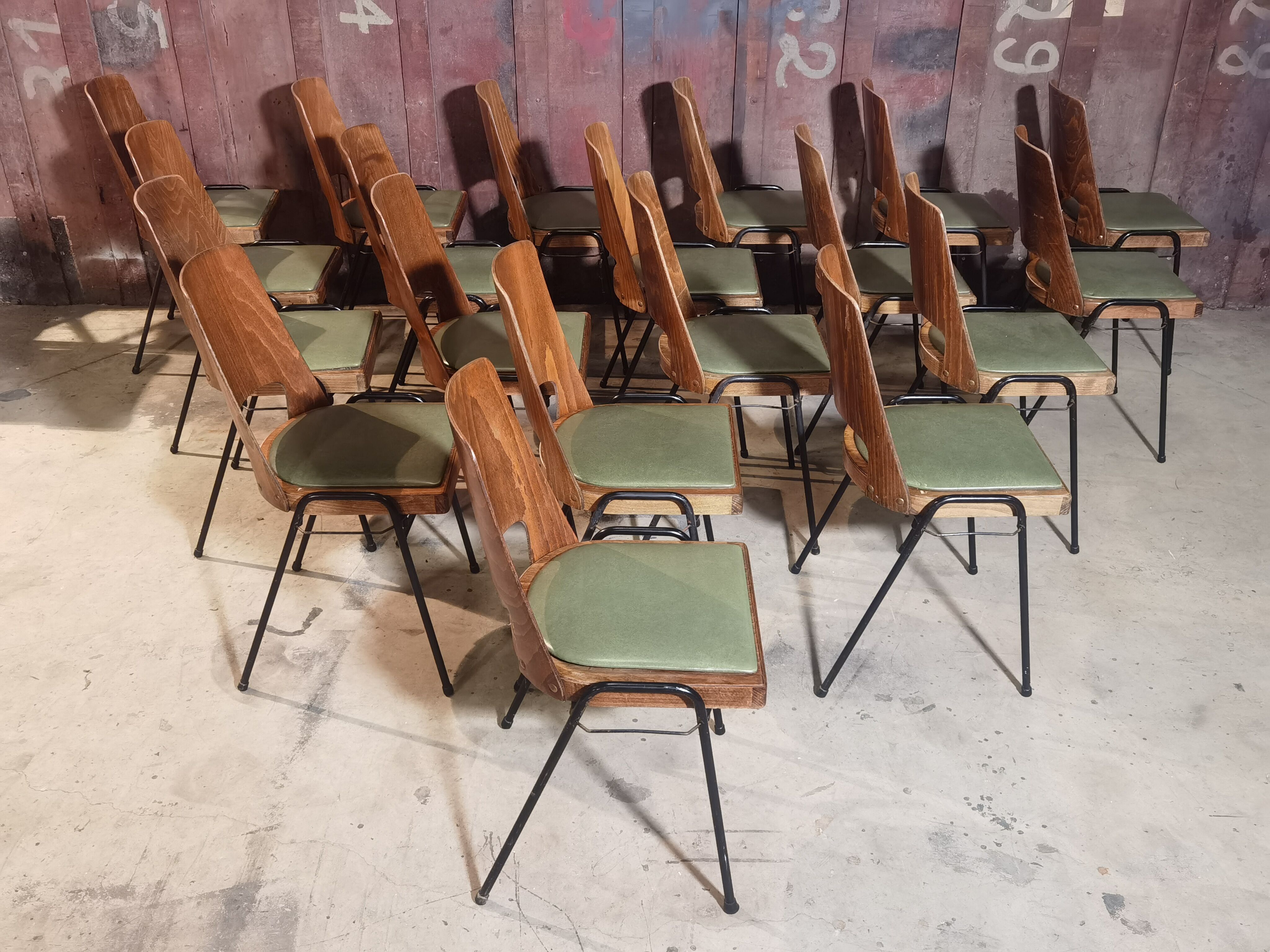 Lot of 19 chairs Baumann Manhattan skai green
