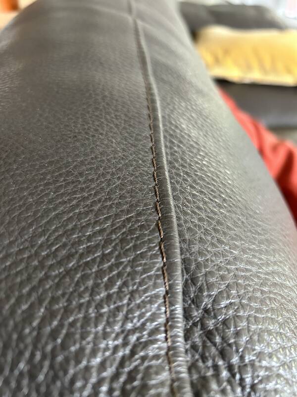 Roche Bobois 220 cm 3-seater leather sofa in very good condition, anthracite grey