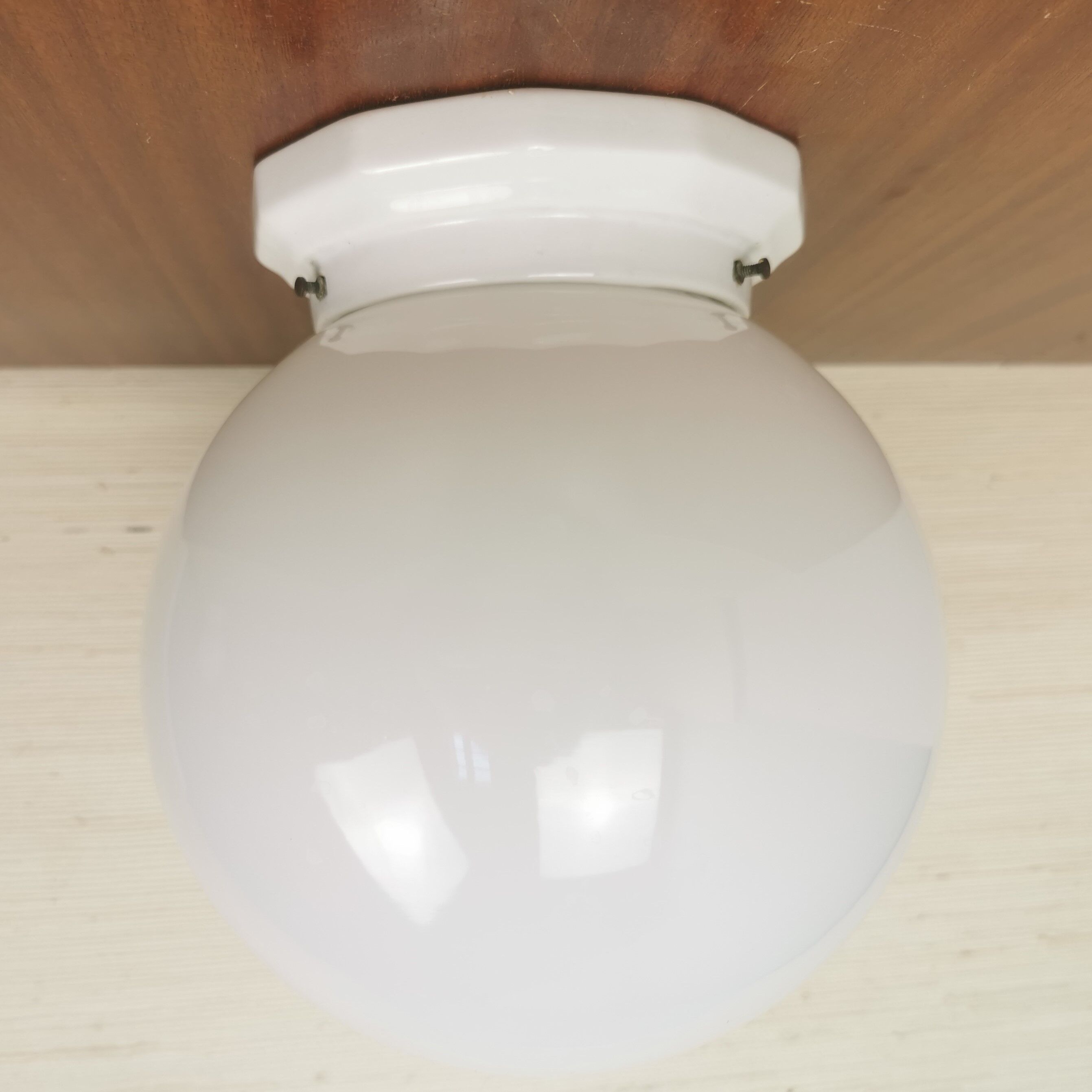 Ceiling lamp opaline ball