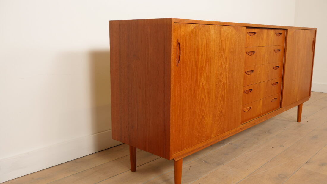 Vintage sideboard | Teak | 196 cm