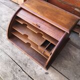 Curtain-closing office filing cabinet