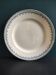 Assiette de service ronde vintage française, 32,5 cm de diamètre, Longwy, mod. Bordeaux