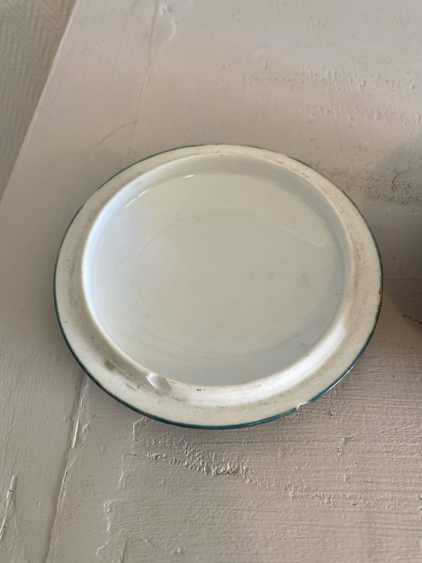 Art Deco bonbonnière by Camille Tharaud from Limoges.