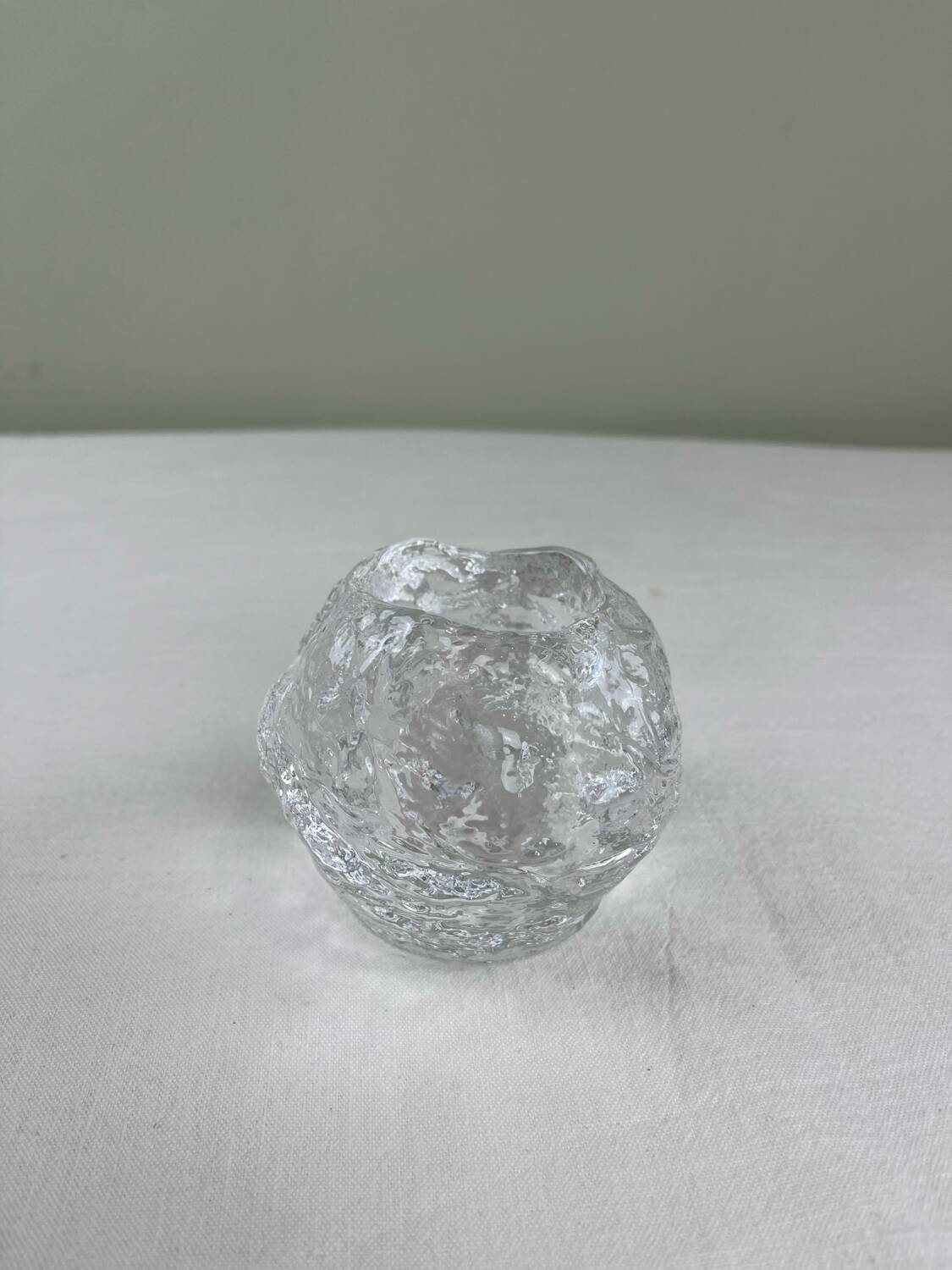 Crystal lantern