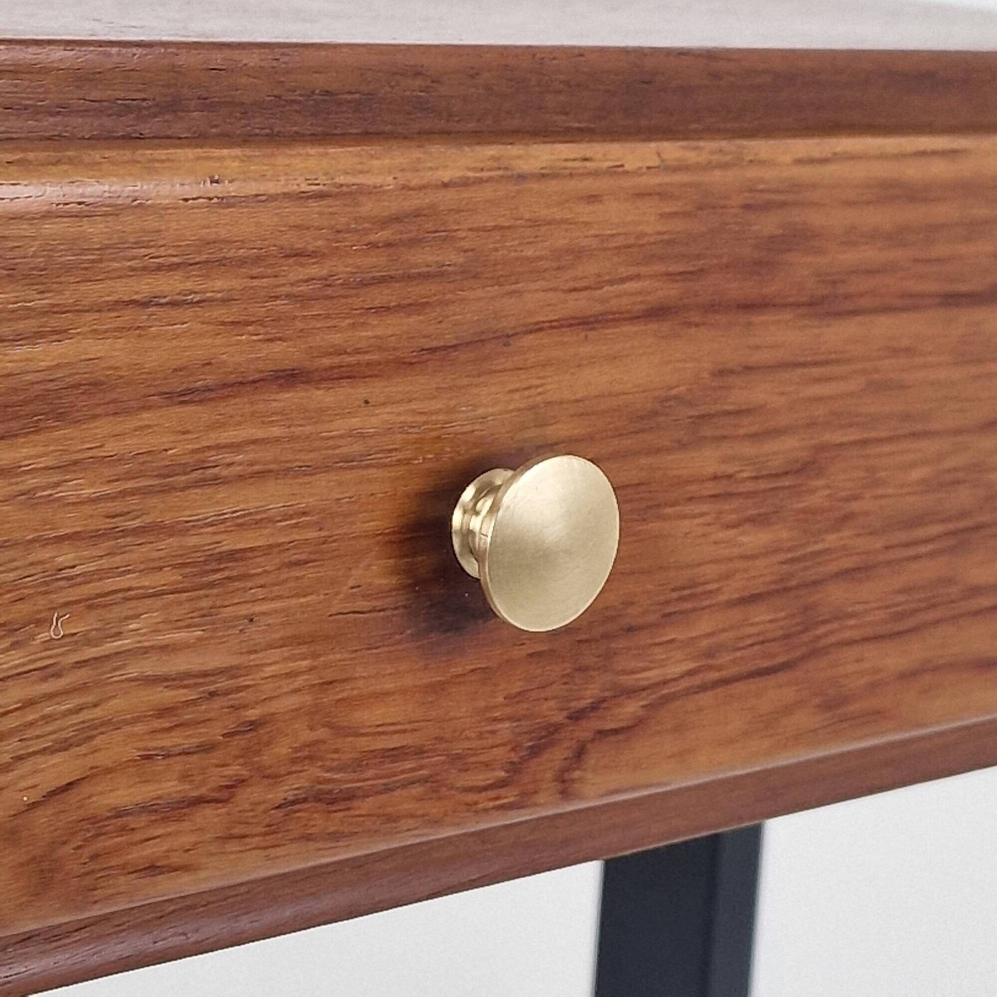 Table console / coiffeuse italienne du milieu du siècle avec des éléments en laiton, années 1950.