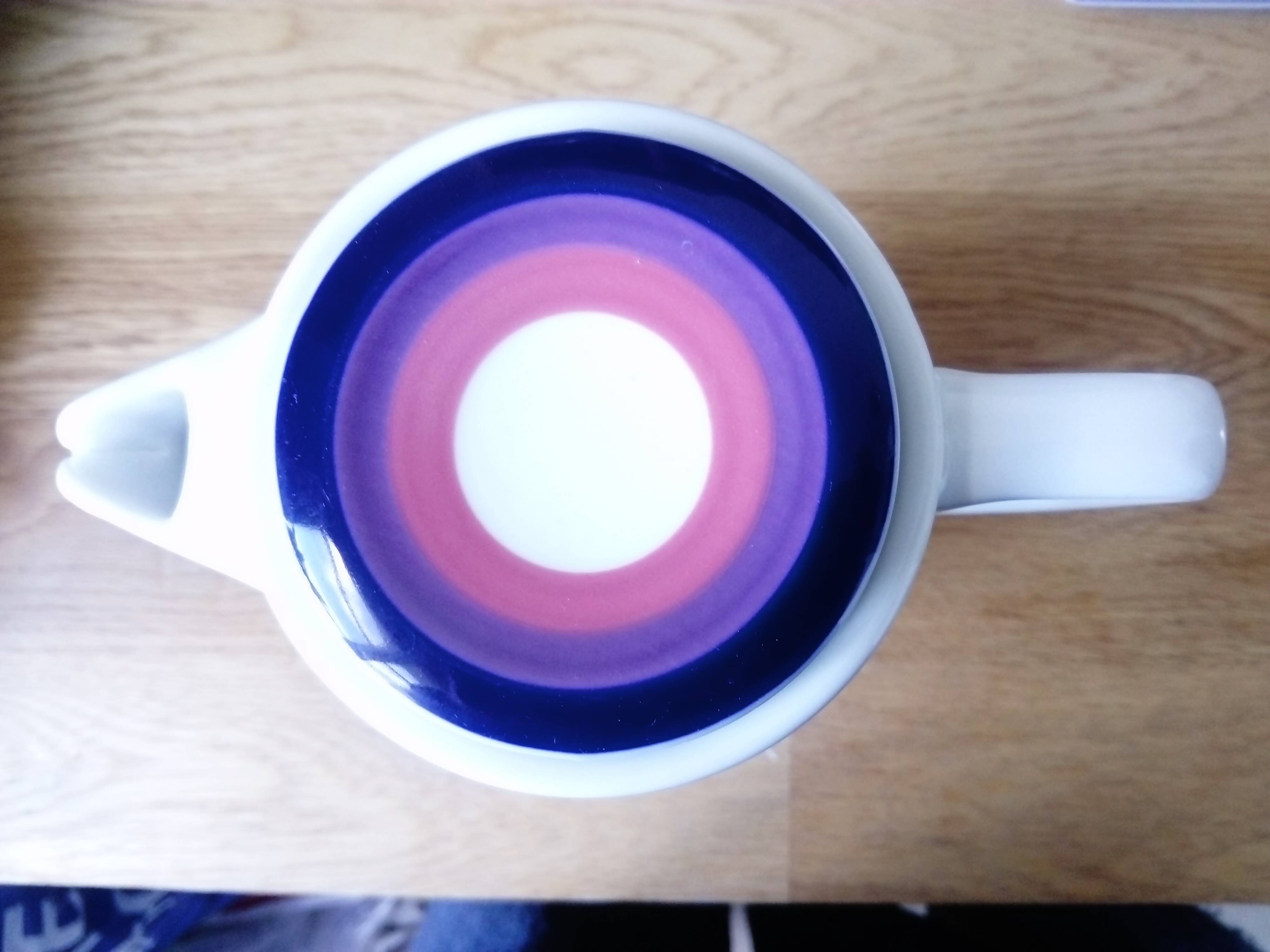 Vintage porcelain coffee pot, 1970-1980