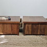 Paire de chevets en noyer artisanal XXème