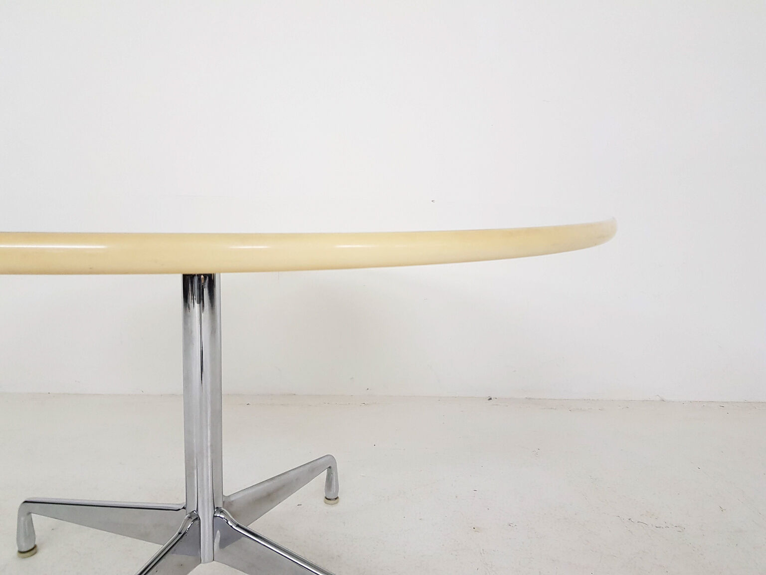 Charles and Ray Eames for Vitra segmented dining table, U.S.A 1960’s