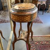 Very beautiful and old wooden marquetry planter, Napoleon III period, mid-19th century.