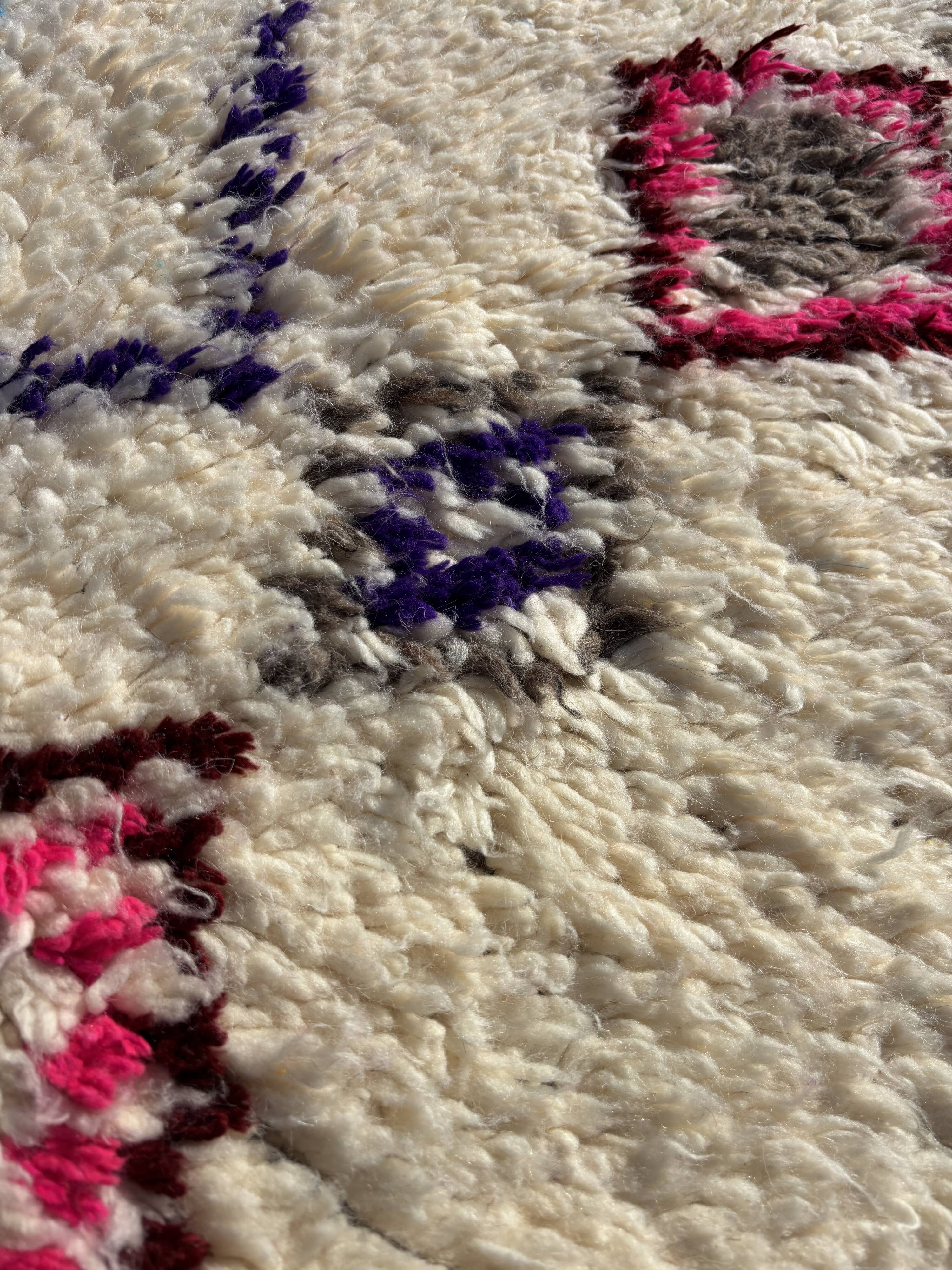 Moroccan Berber Azilal wool rug 150x270 cm