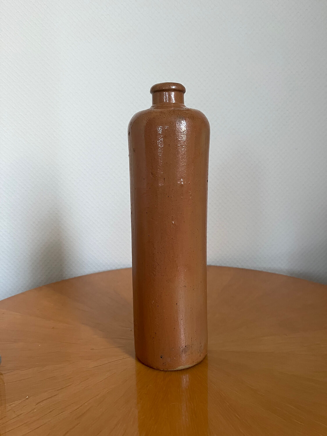 Bouteille en grès vintage