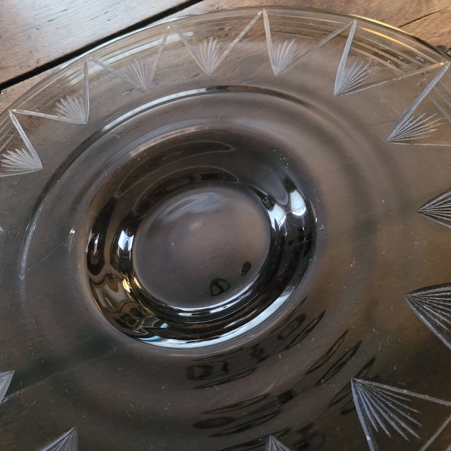 Smoked glass table centrepiece – mid-20th century design