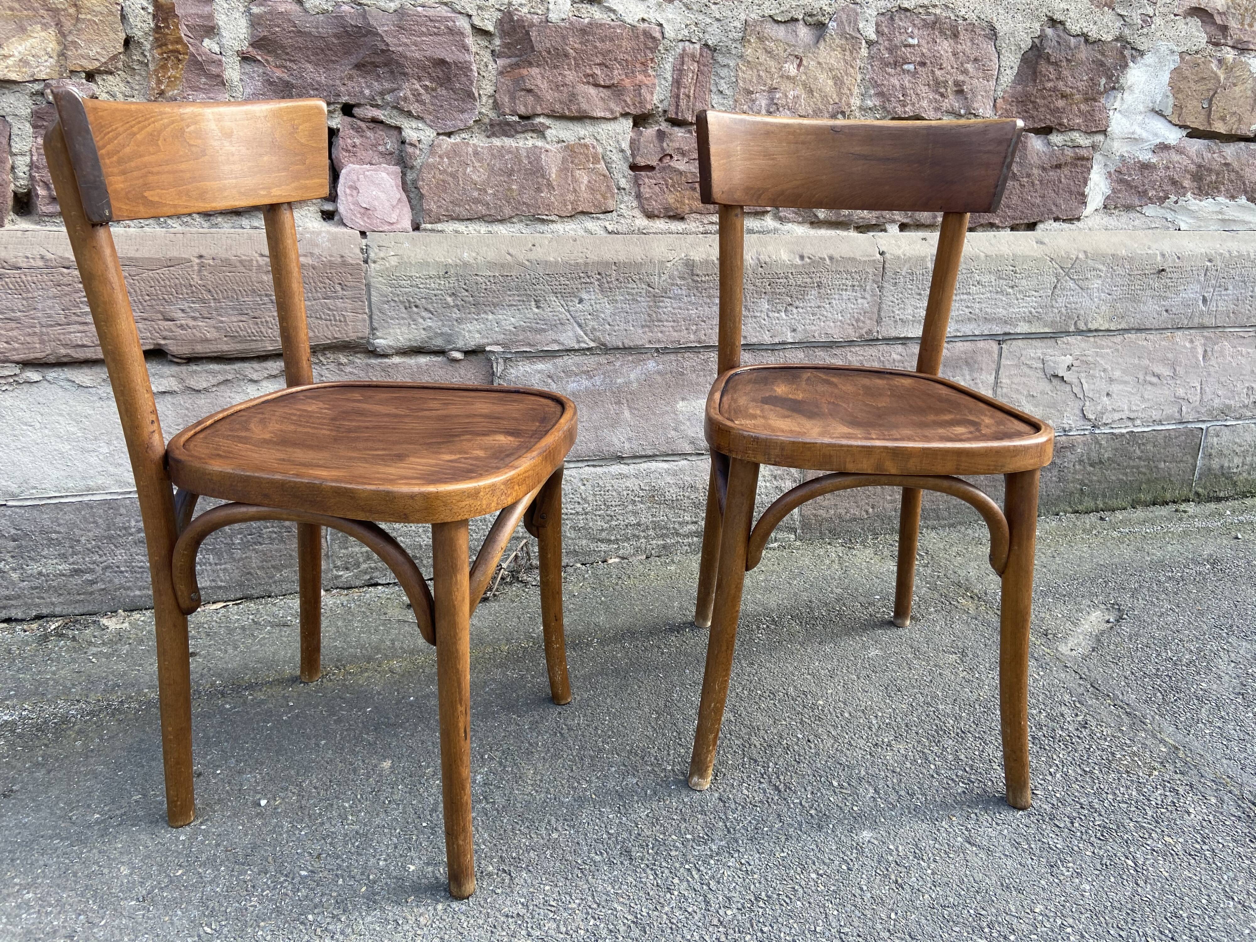 Pair of chairs bistro baumann curved wood
