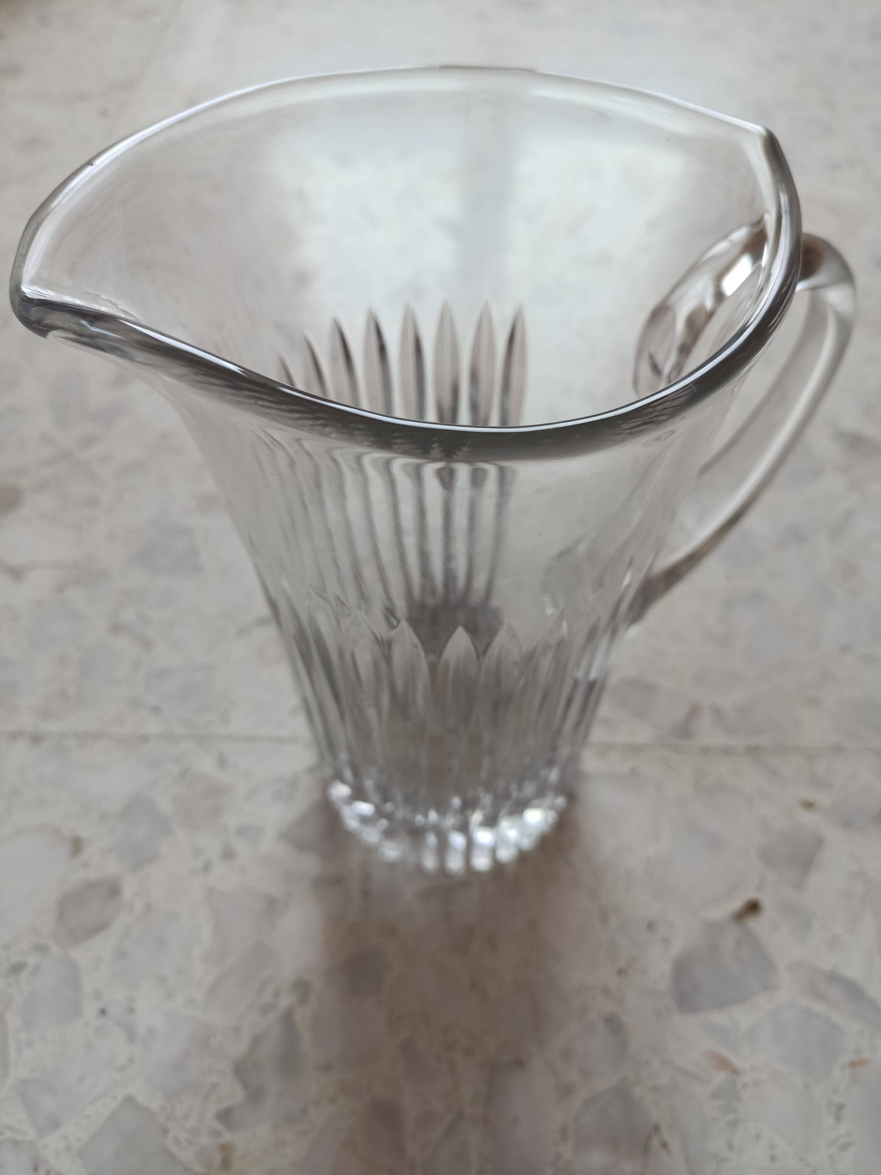 Crystal carafe grooves brand alexandre gelb foret en brie boussu belgium