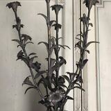 Pair of carrara marble vases, bronze bouquet of flowers
