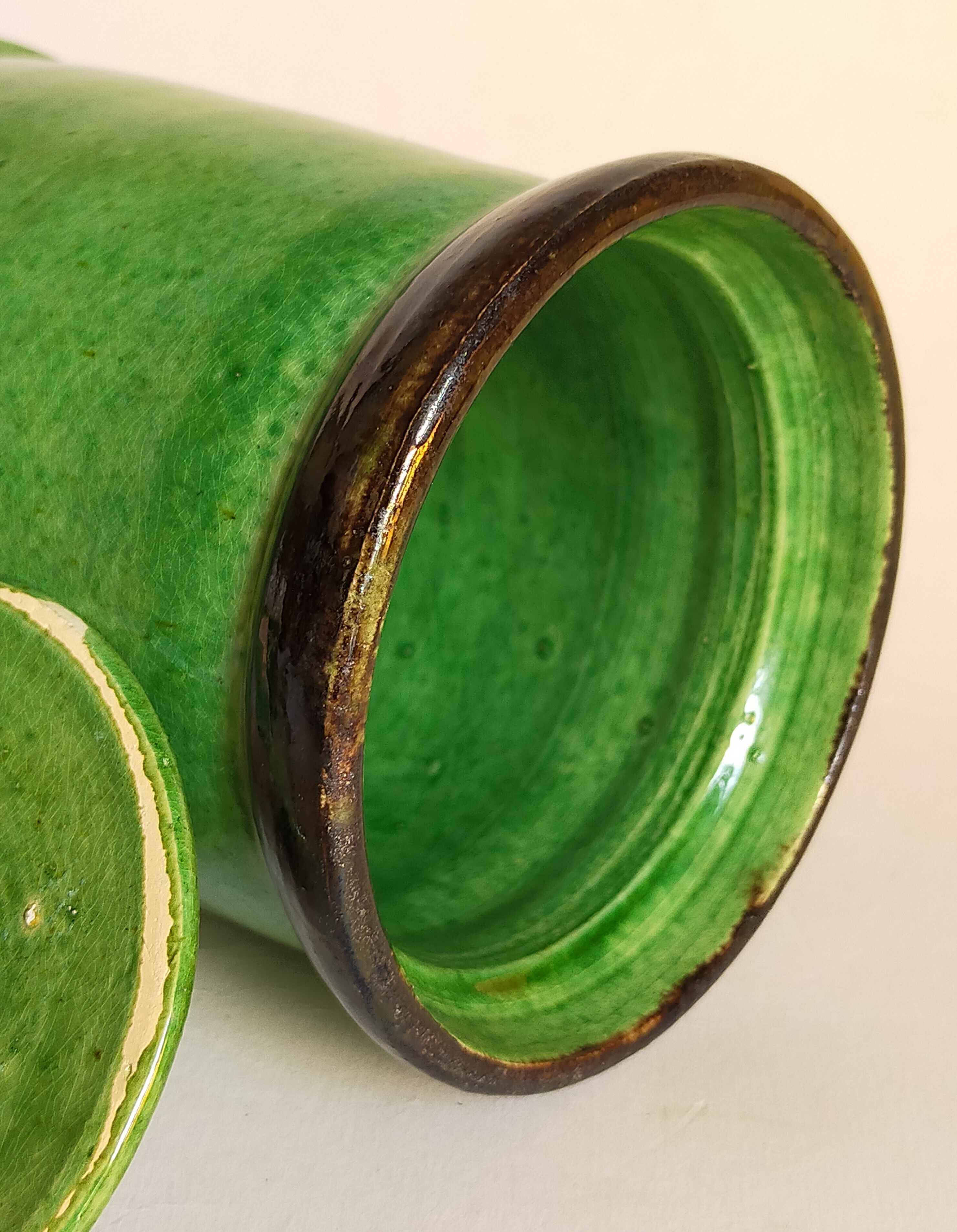 Sugar pot Vintage handmade varnishing pottery