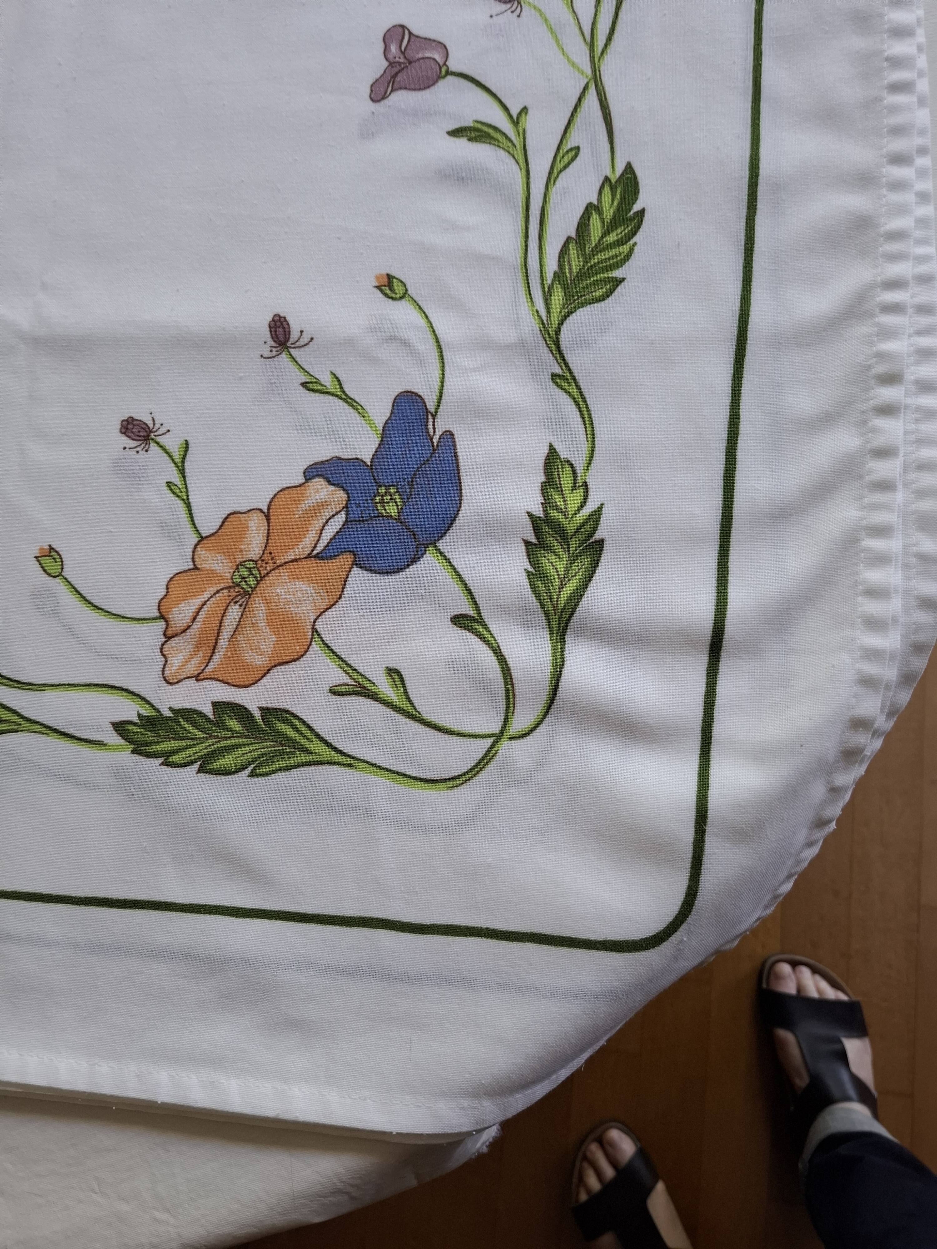 Rectangular tablecloth + 12 napkins Alapola pattern Villeroy and Boch
