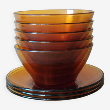 Set of duralex amber bowls and plates vintage 70