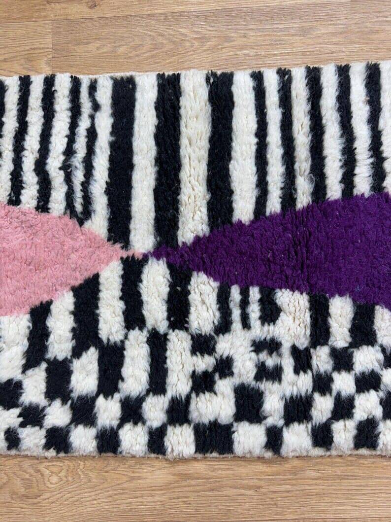 Handmade Beni Oura Hallway Rug Size 75 x 300 cm