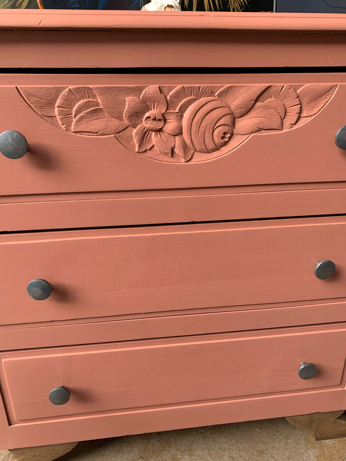 Vintage chest of drawers