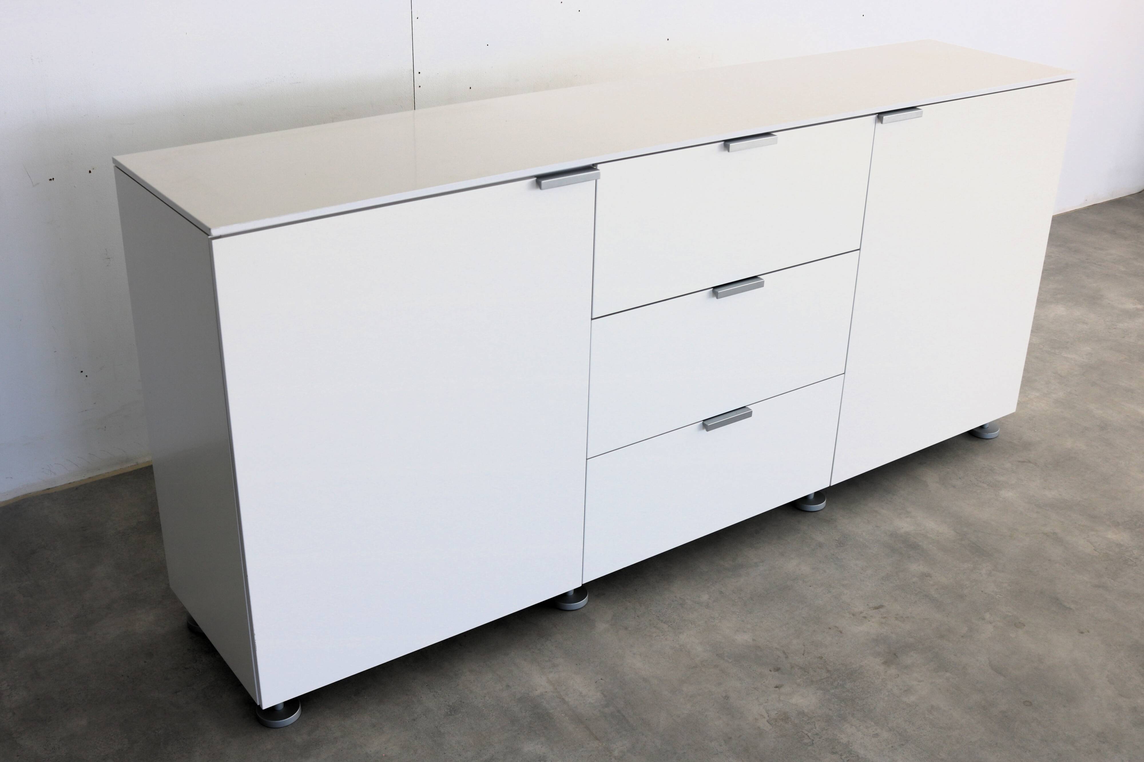 Ligne Roset design sideboard | dresser | Everywhere C4