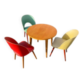 Table et ses 3 chaises vintage