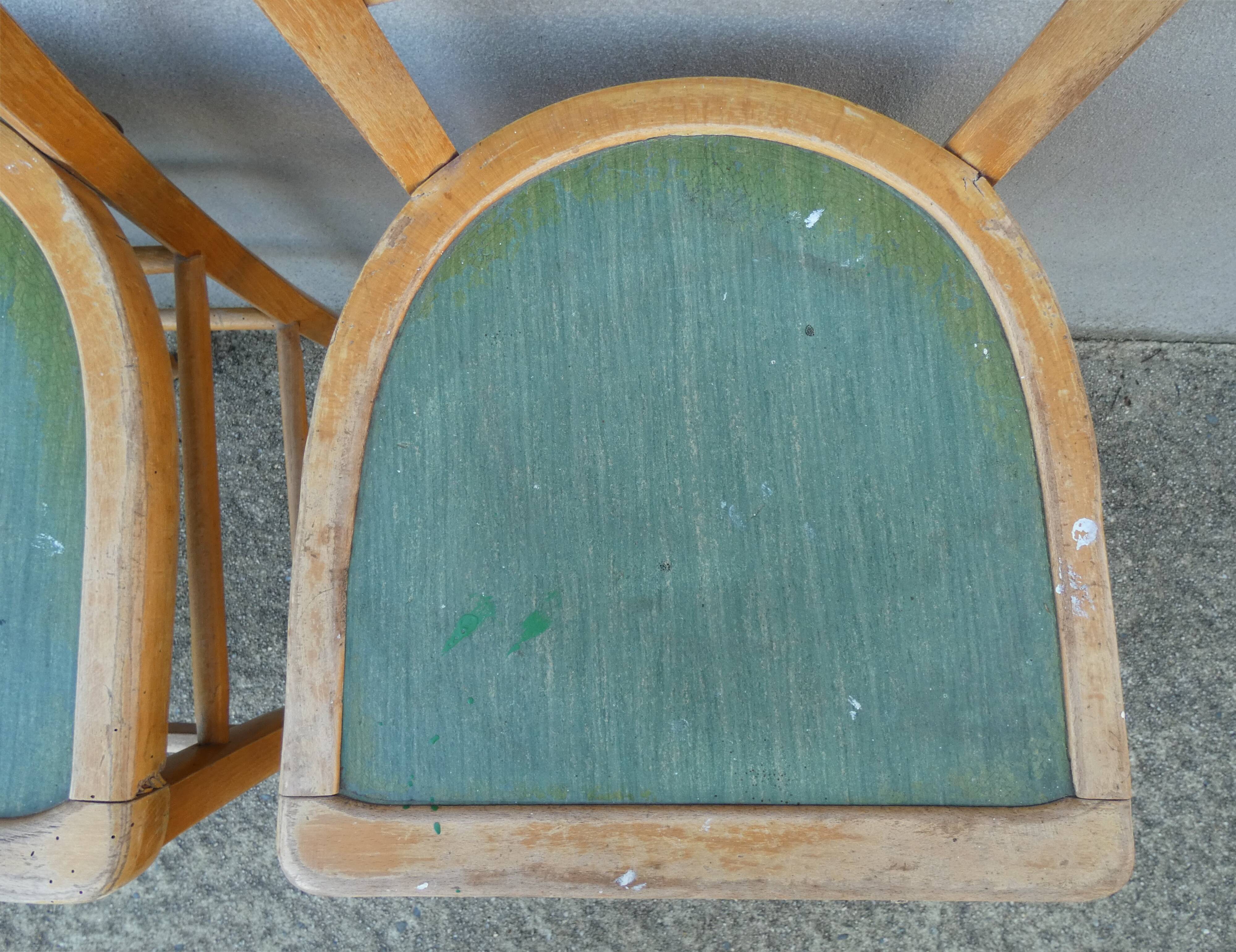 2 chaises de bistrot vintage