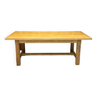 Farm table