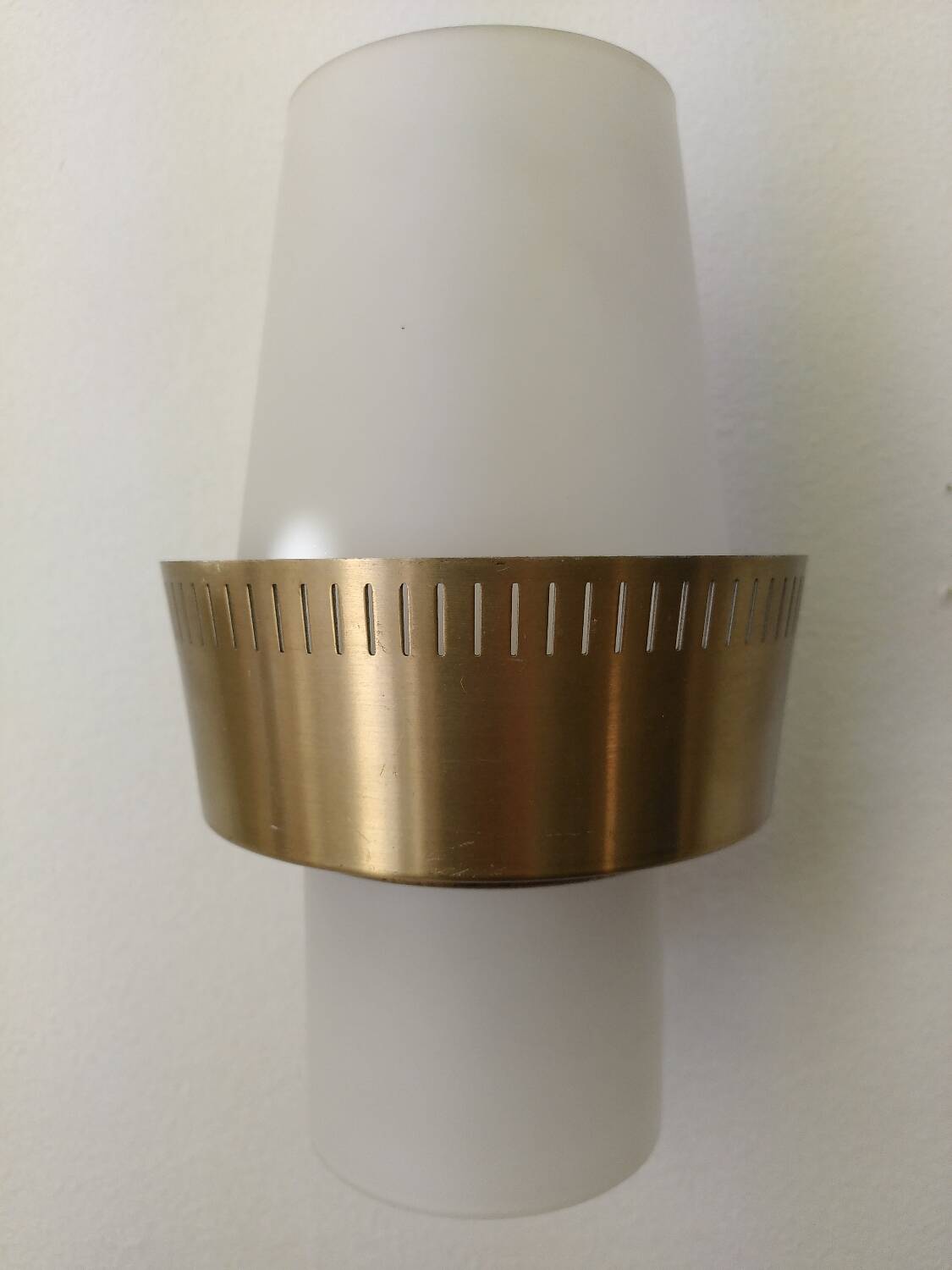 Danish modernist wall lamp, Lyfa 1950