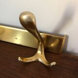 Coat hanger