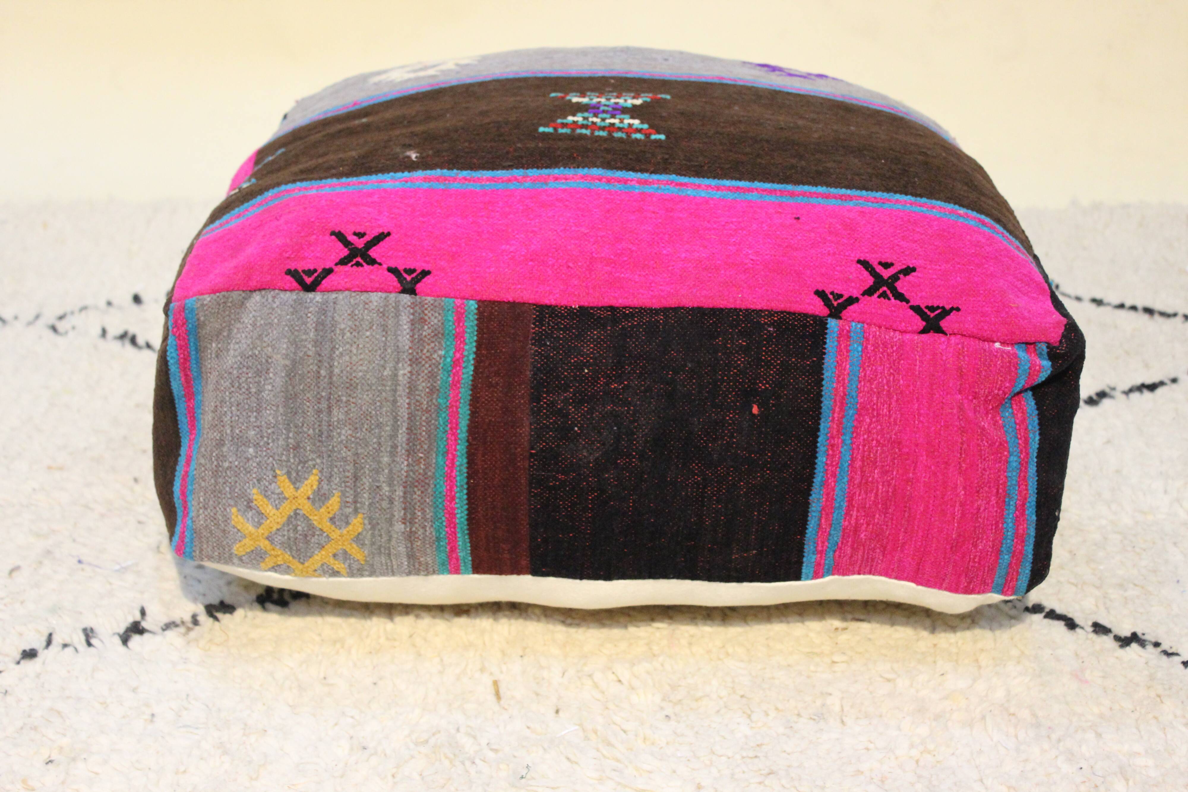 Pouf in Moroccan cotton