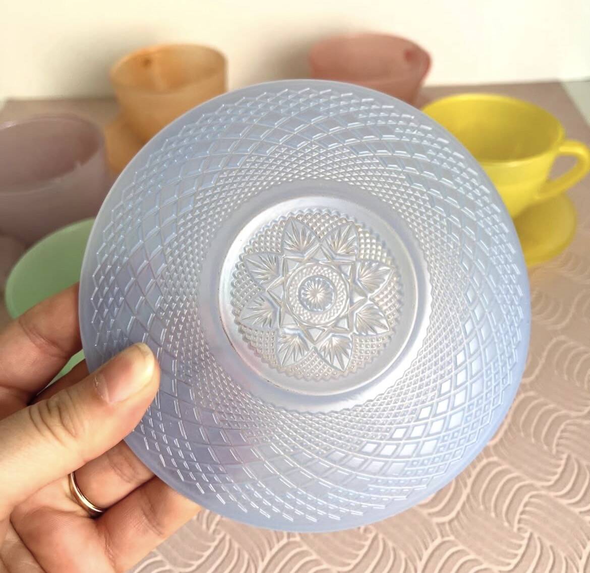 Vintage cup set