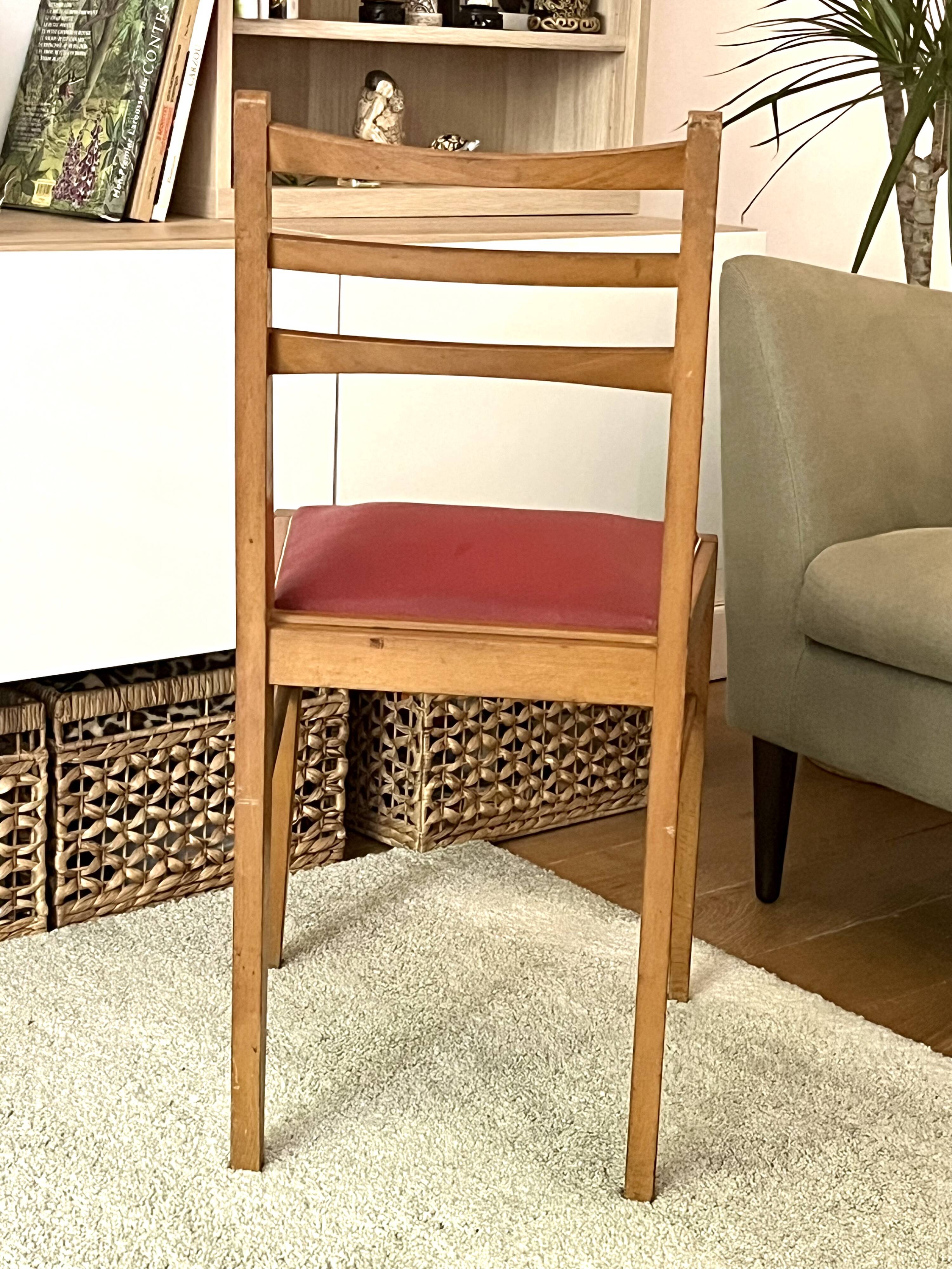 Set of 5 vintage chairs - Beech wood - Faux leather - 1950s