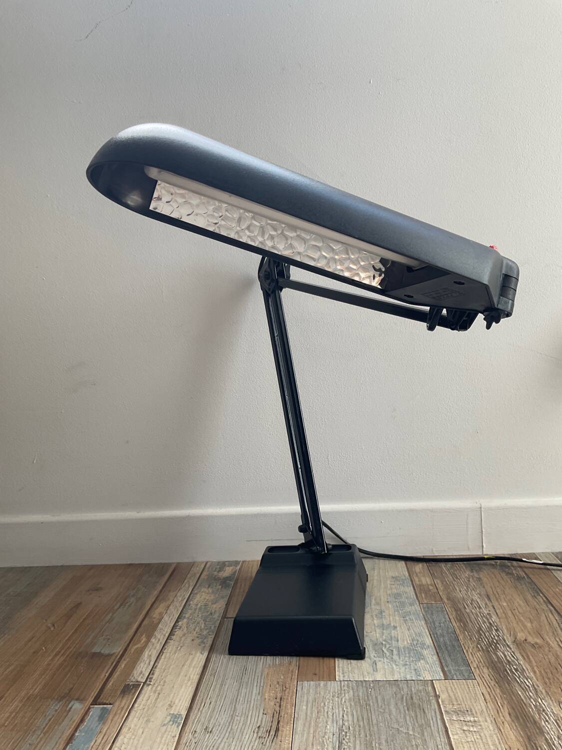 Lampe d’atelier articulée des années 80
