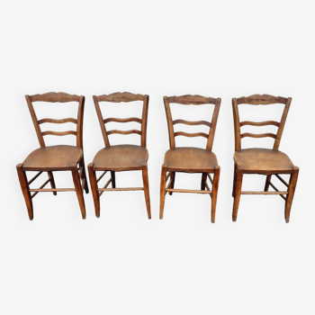 Set of country chairs.