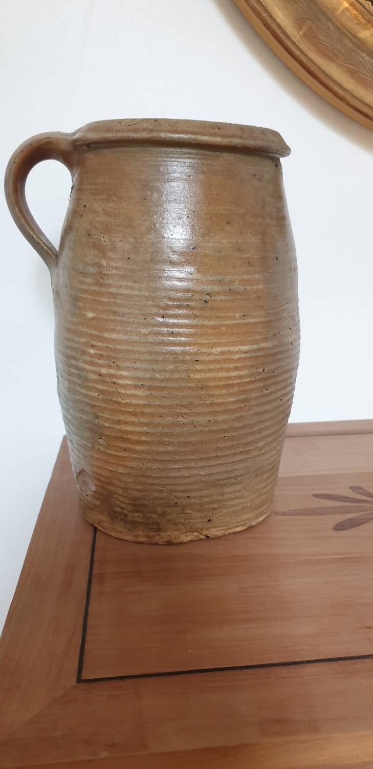 Old 25cm glazed stoneware pot