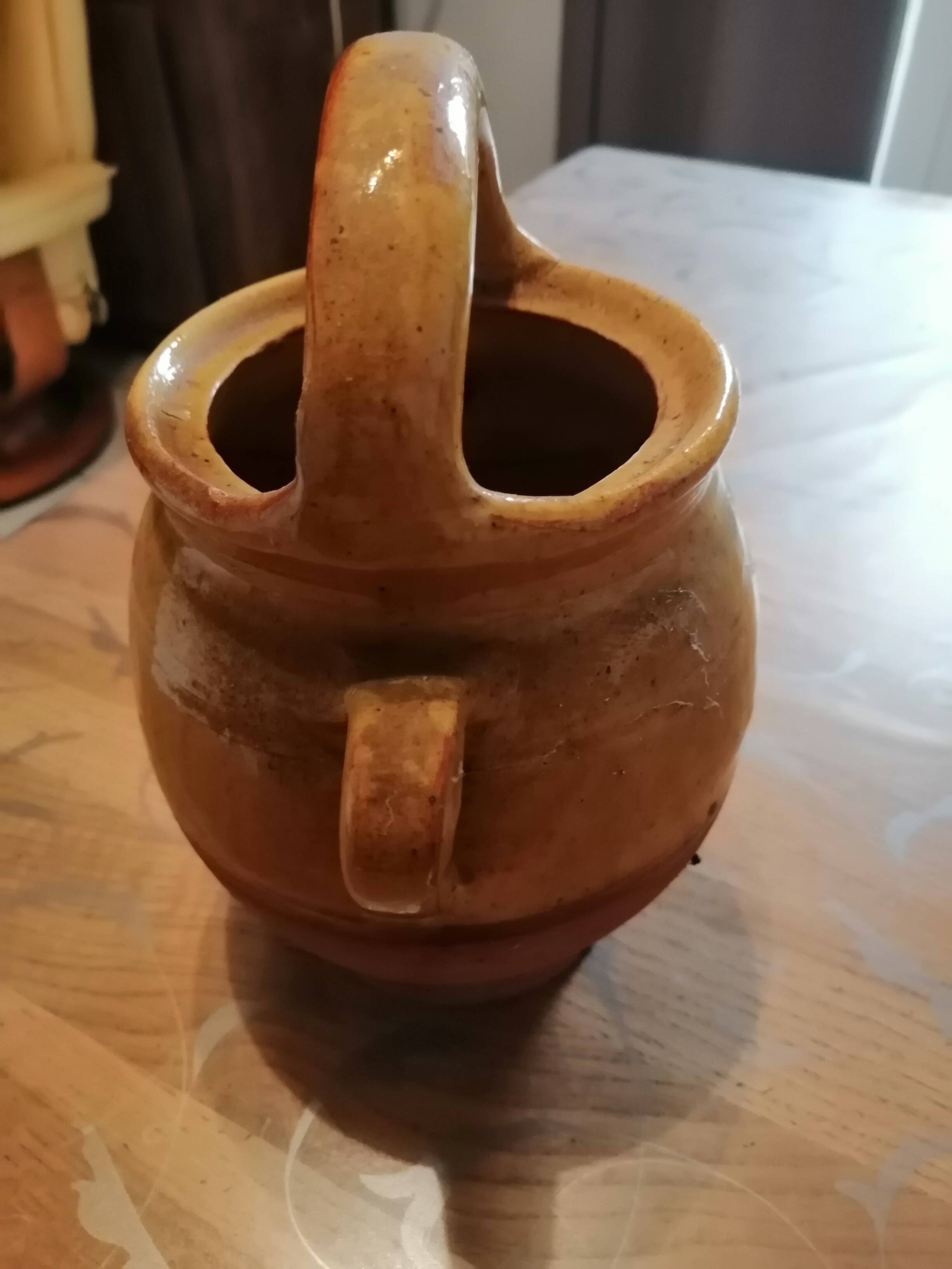 Small two-tone gargoulette