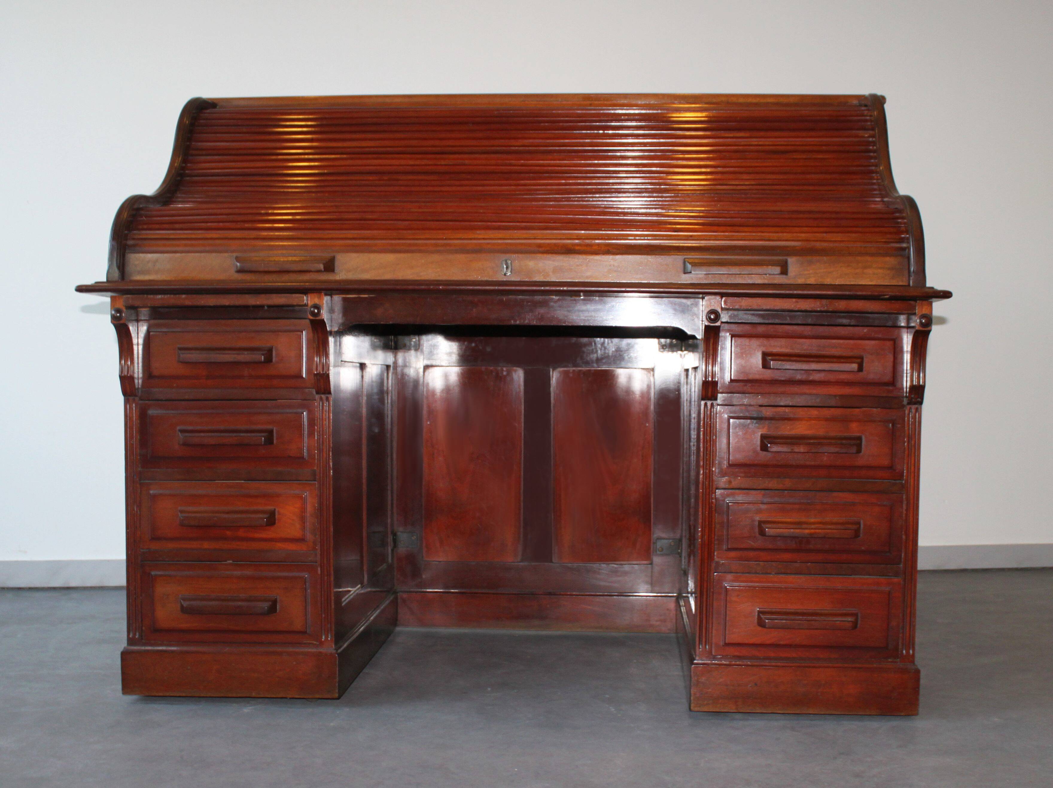 American desk, 20th century.