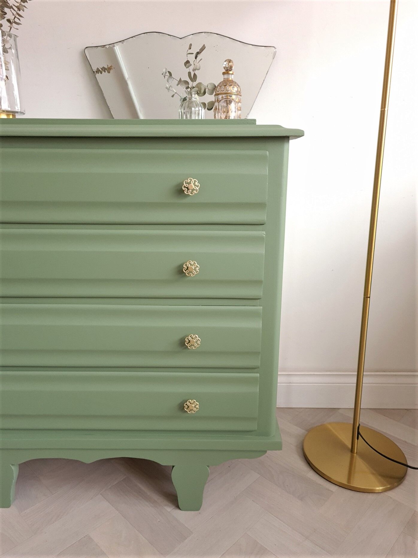 Green art deco dresser