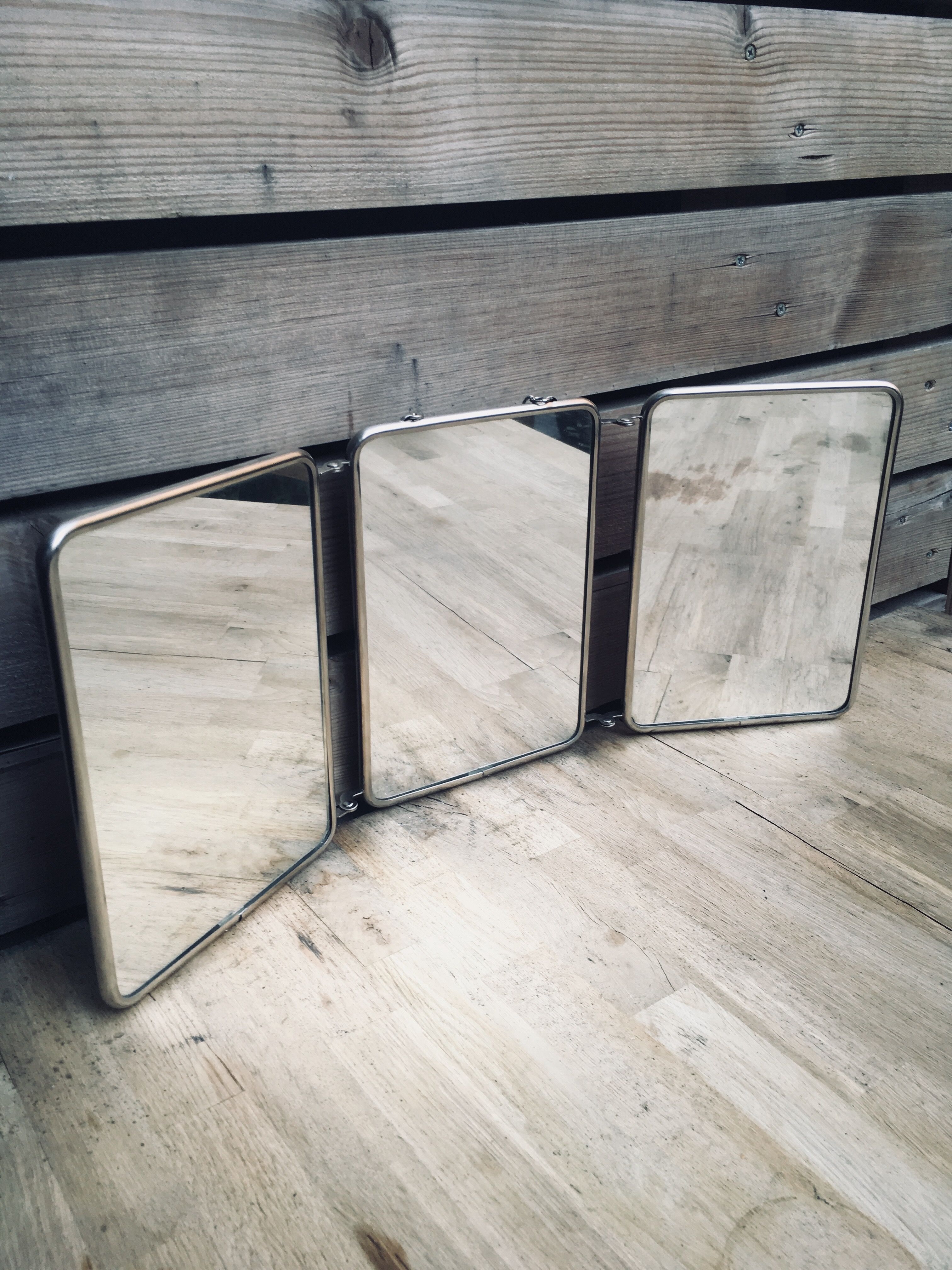 Mirror barber triptych 21x49cm